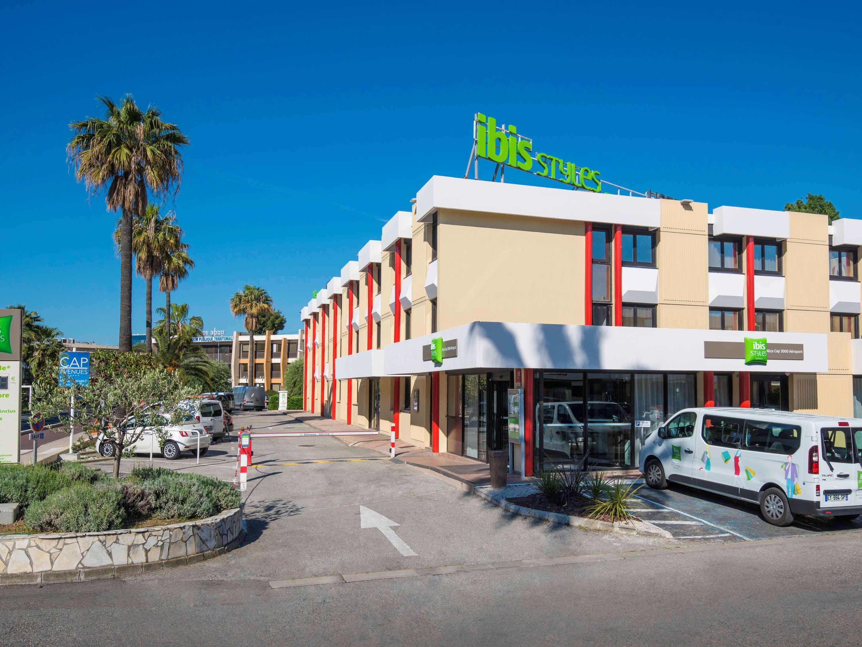 Ibis Styles Nice Cap 3000 Aeroport Saint-Laurent-du-Var Kültér fotó